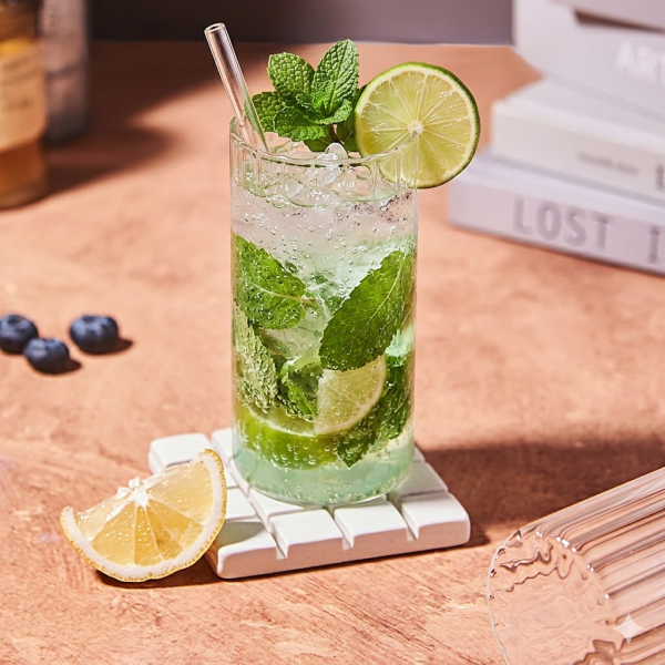 Tableware for guests, employees and clients